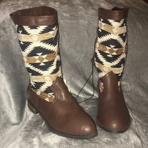 Forever 21 Aztec print cowboy brown mid boots
